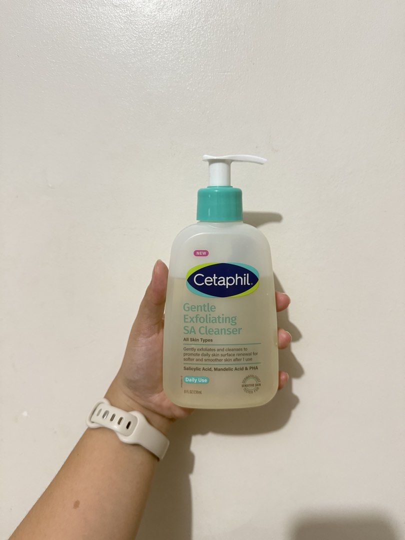 Cetaphil SA Cleanser (Category: Face Care) located in Manila. Submitted by jemmyyxx (Listing ID 1435144932, Image 2). Description: Authentic Cetaphil Salicylic Acid Cleanser Barely Used Bought locally Rfs: derma recommended to switch cleanser because of eczema.
