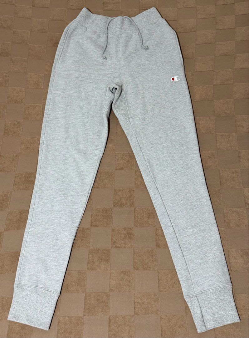 Champion Reverse Weave Grey Sweatpants Small (Category: Joggers) located in Bulacan. Submitted by rhyzz31 (Listing ID 1459821153, Image 2). Description: - Champion Reverse Weave sweatpants - Color: Grey - Size: can fit to small-medium fram - Fit: Classic, comfortable - Features: Drawstring waist, embroidered Champion logo on leg - Ideal for: Lounging, casual wear - Origin: Made in El Salvador.