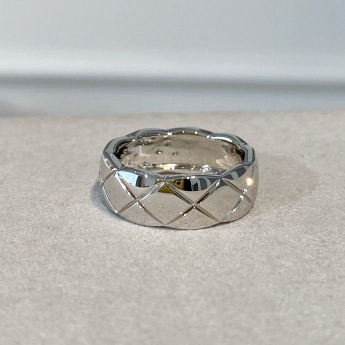 Chanel Camelia Ring White Diamonds Silver (Category: Rings) located in Manila. Submitted by quickcloud-ceba93 (Listing ID 1459711506, Image 3). Description: - Authentic Chanel Ring - Material: Silver - Embellished with Diamonds - Iconic Camelia Pattern - Size: Multiple sizes available - Includes Original Box and Papers - A beautiful addition to any jewelry collection.