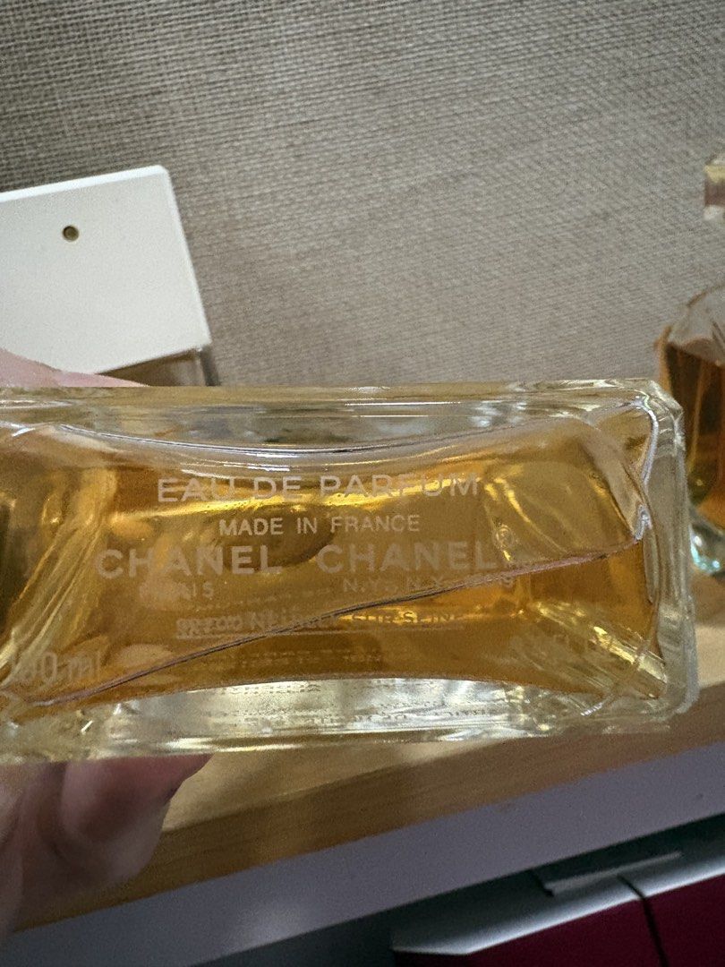 Chanel Coco Eau de Toilette & Chanel N°5 Eau Première (Category: Fragrance & Deodorants) located in Manila. Submitted by cynderellashop (Listing ID 1459771271, Image 3). Description: Chanel Coco Mademoiselle EDT 100ml ~80%full (see photo) No box 🏷️ 4500 Chanel No5 Eau Premiere EDP 100ml ~90% full (see photo) No box 🏷️ 4500 Serious buyers only No lowballers MOP: Gcash, Gotyme, BDO, RCBC Lalamove/Grab/LBC c/o buyer Location: Pasay.