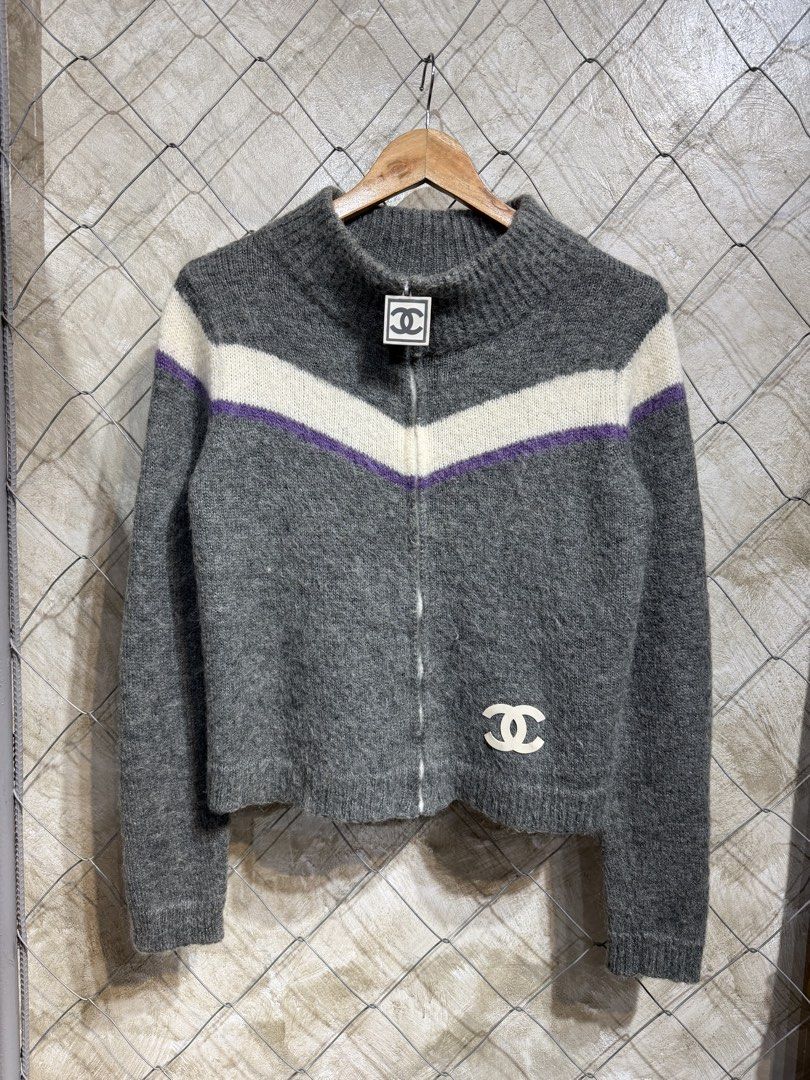 Chanel Fuzzy Wool Zipped Sweater. (Category: Coats, Jackets and Outerwear) located in Manila. Submitted by ardobe.mnl (Listing ID 1459840218, Image 1). Description: Chanel Fuzzy Wool Zipped Sweater. Size: Medium - Women’s Dimes: 18x20.5 Condition: Excellent Flaw: None! Dm for inquiries! 🛒📥.