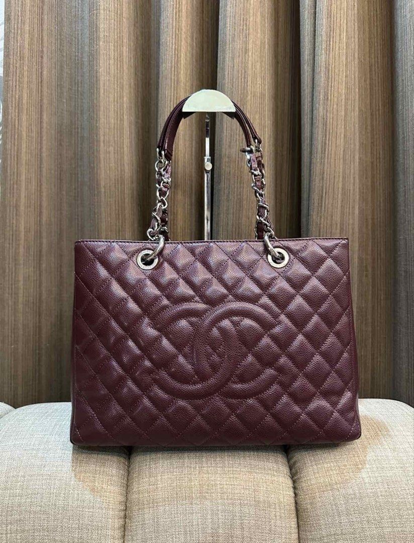 CHANEL GST (Category: Luxury Bags & Wallets) located in Navotas City. Submitted by heiresslovecloset (Listing ID 1459795057, Image 3). Description: Chanel GST's collection! -Black Caviar 125K -Beige Caviar 130K -Maroon Caviar 160k with entrupy authentication and dustbag .