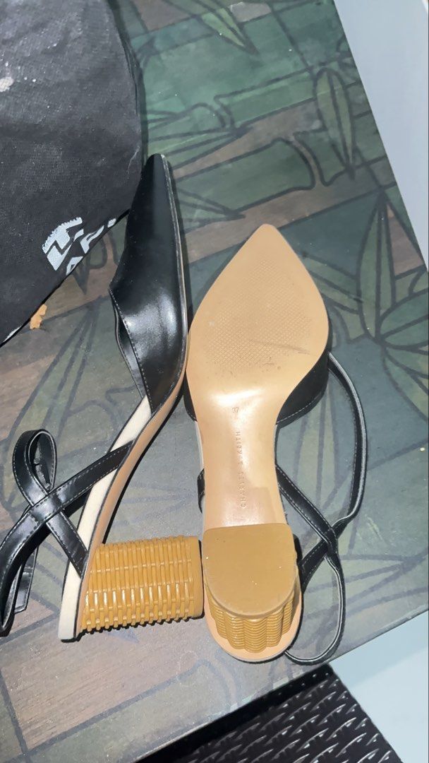 Charles&Keith heels (Category: Heels) located in Manila. Submitted by anchortees (Listing ID 1459808244, Image 2). Description: Used Size 7 #sale Declutter .