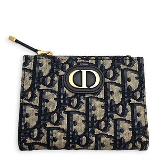 (Category: ) located in . Submitted by luxlexicon (Listing ID 1459892292, Image 1). Description: .