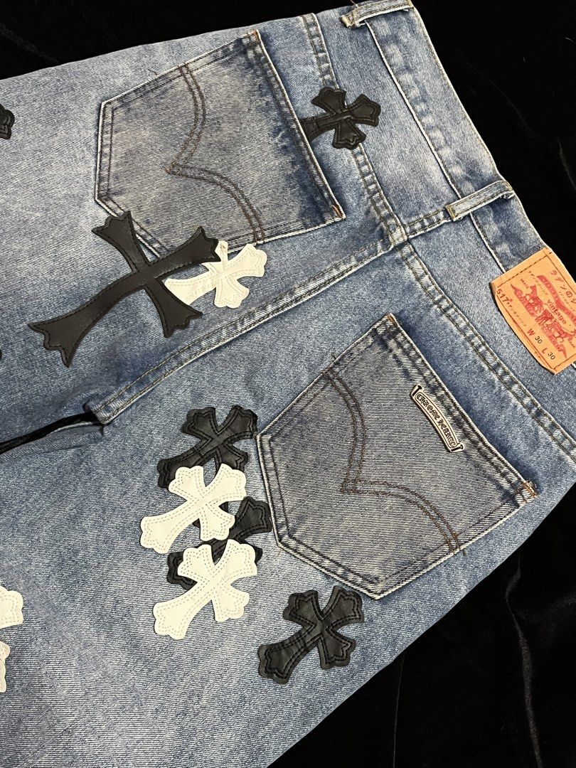 CHROME HEARTS (Category: Jeans) located in Manila. Submitted by jozh.aquino (Listing ID 1459741377, Image 2). Description: CHROME HEARTS PANTS 2000 + SF W 31-32 L 42 LEG OPEN 9 OPEN FOR CALL AND VOUCH NEED WASH.