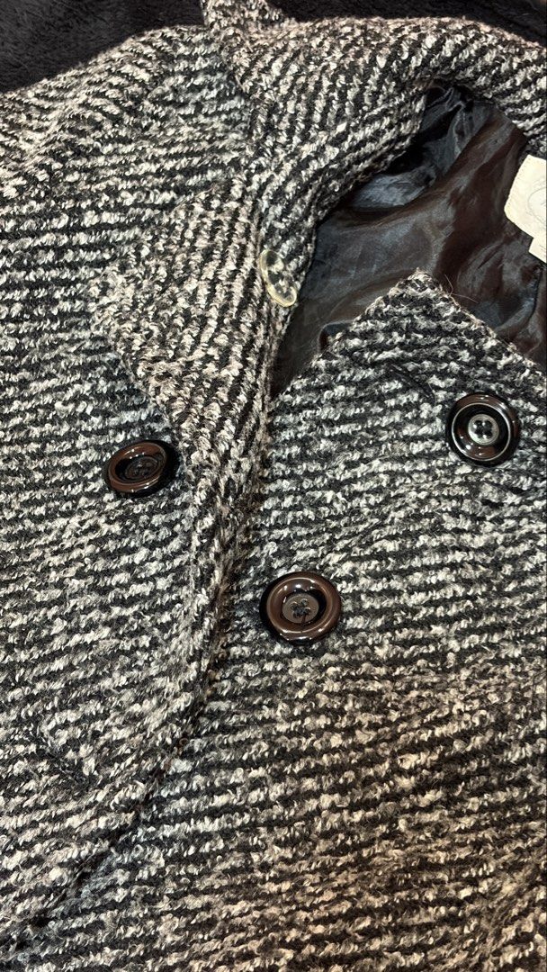 Classic Black and White Herringbone Tweed Double-Breasted Coat (Category: Coats, Jackets and Outerwear) located in Pasig City. Submitted by kimberlytorralba (Listing ID 1459855434, Image 3). Description: - Thick black lining - Timeless herringbone pattern - No issues - Can send more pics if ever - Fits S-M - MOP: GCash/Maya/GoTyme - MOD: Lalamove/Angkas/Moveit (c/o buyer).