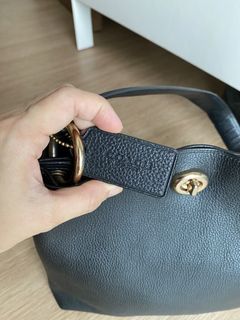 (Category: ) located in . Submitted by linhlou (Listing ID 1459719714, Image 1). Description: .