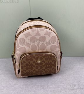 (Category: ) located in . Submitted by fashion.luxe.collection (Listing ID 1459737346, Image 1). Description: .