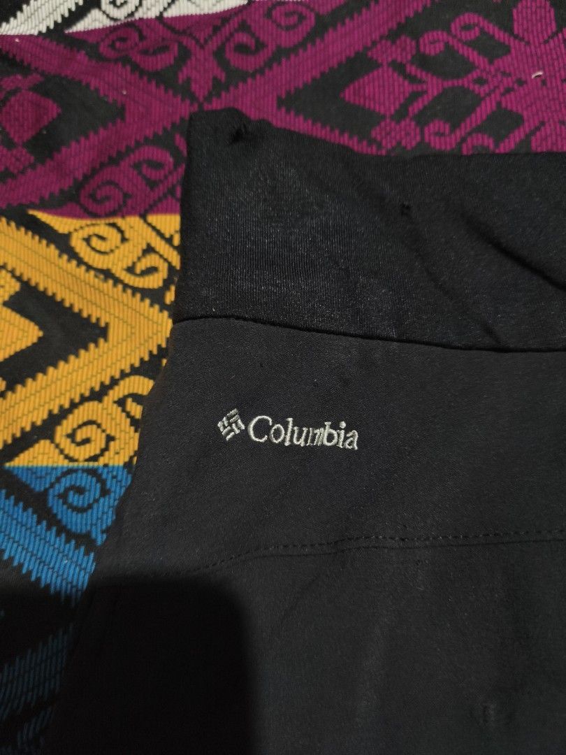 Columbia Black Skort (Category: Skirts) located in Pasig City. Submitted by althentic.ph (Listing ID 1459765481, Image 3). Description: 280 + JNT SF *Original COLUMBIA SPORTS SKORTS Black Size XL Actual Measurements: Waist - 38"-40" Length - 18" Very Good Thrifted Condition 9/10 ✔Tags are available upon request, can be sent thru PM ✔fix price ✔payment first policy thru gcash/bpi online/palawan express ✔can provide IDs and copy of previous transac