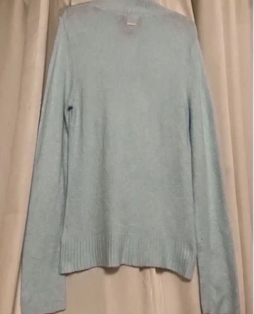 Columbia Light Blue Ribbed Collar Quarter Zip Knitted Sweater Pullover (Category: Longsleeves) located in Caloocan City. Submitted by declutteringph. (Listing ID 1459830527, Image 3). Description: Size S on the tag! Measurements: Dimensions: (inches) Shoulder Width: 20” Bust Width: 21” Body Length: 30” Sleeves Length: 30”.