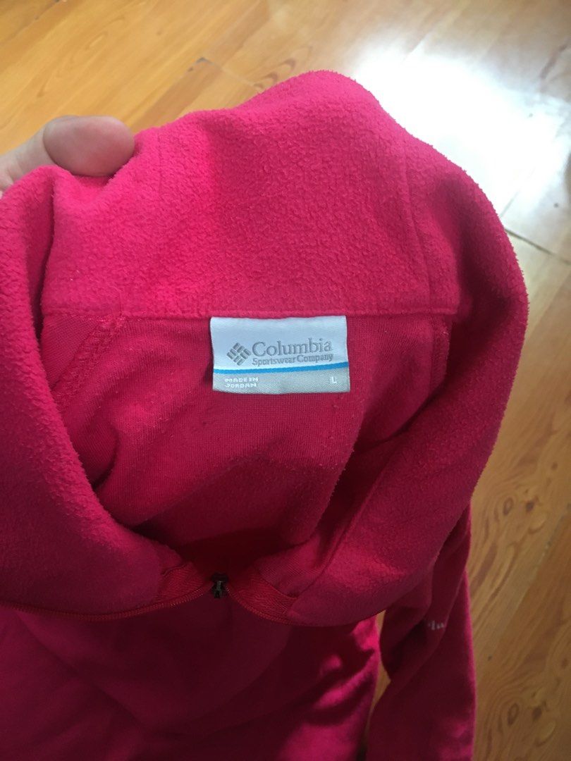 Columbia quarterzip pullover (Category: Activewear) located in San Juan City. Submitted by sashoppeepipi (Listing ID 1459705363, Image 3). Description: .