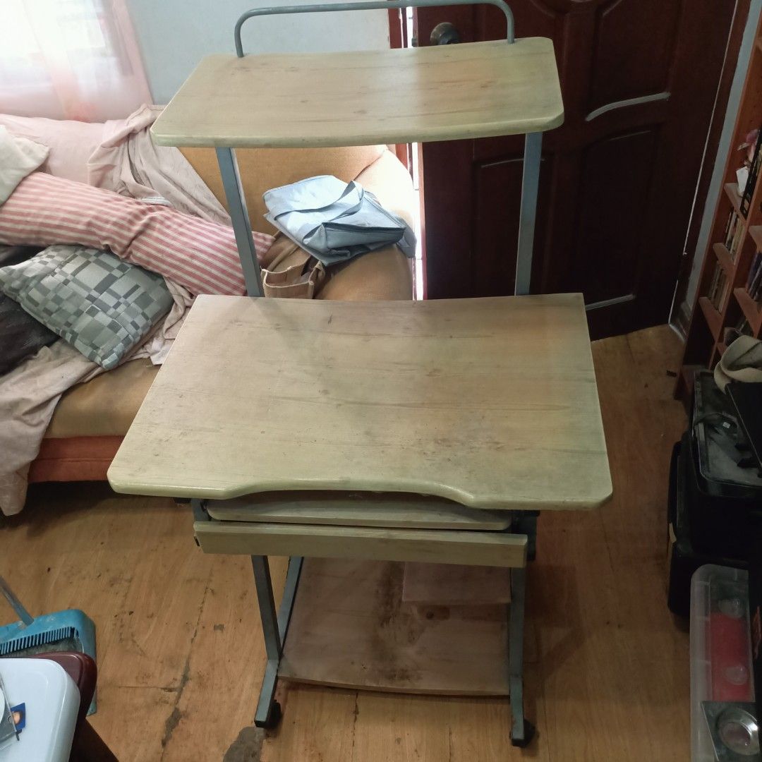 Computer Table (Category: Office Furniture & Fixtures) located in Makati City. Submitted by crstnemrise (Listing ID 1459716793, Image 3). Description: .