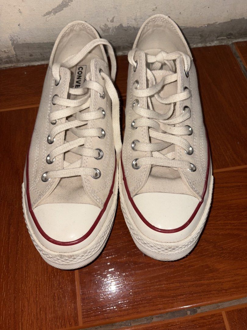 converse chuck 70 (Category: Sneakers) located in Bacolod City. Submitted by james_andrei (Listing ID 1459814347, Image 1). Description: mens us 6.5 (fits 7 mens) only used twice original w box .