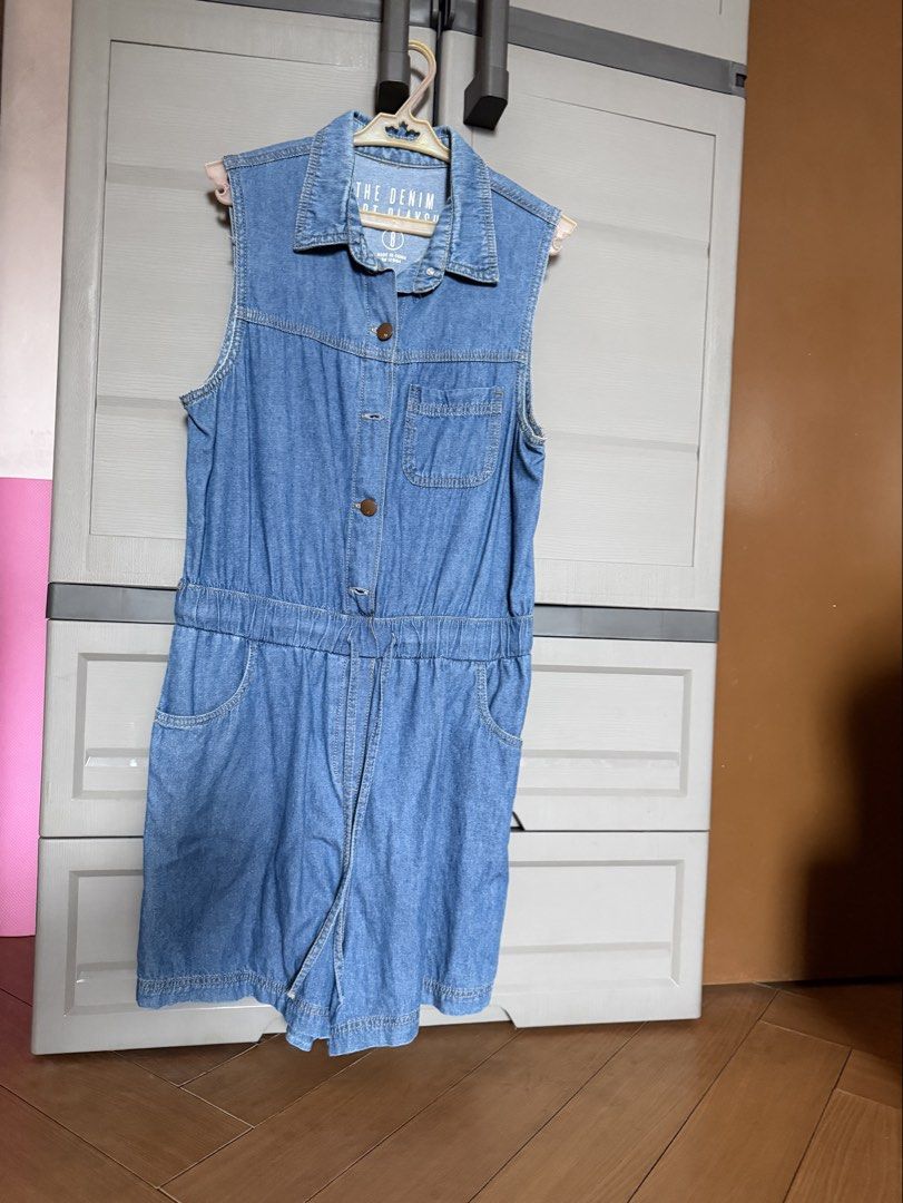 Cotton On Denim Romper (Category: Rompers) located in Tarlac. Submitted by amclino (Listing ID 1459730747, Image 3). Description: Waist: 27-29 garterized Soft denim Romper shorts .