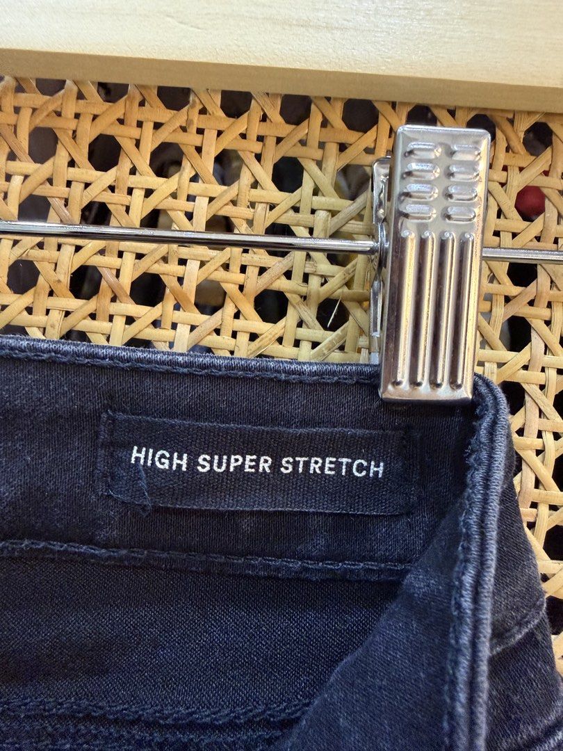 Cotton On High Super Stretch Black Jeans (Category: Jeans) located in Pasig City. Submitted by jgbeautique (Listing ID 1459873773, Image 3). Description: RFS: it doesn’t fit me anymore - Style: High-waisted jeans - Material: Super stretch for ultimate comfort - Perfect for: Everyday wear, easily styled with any top.