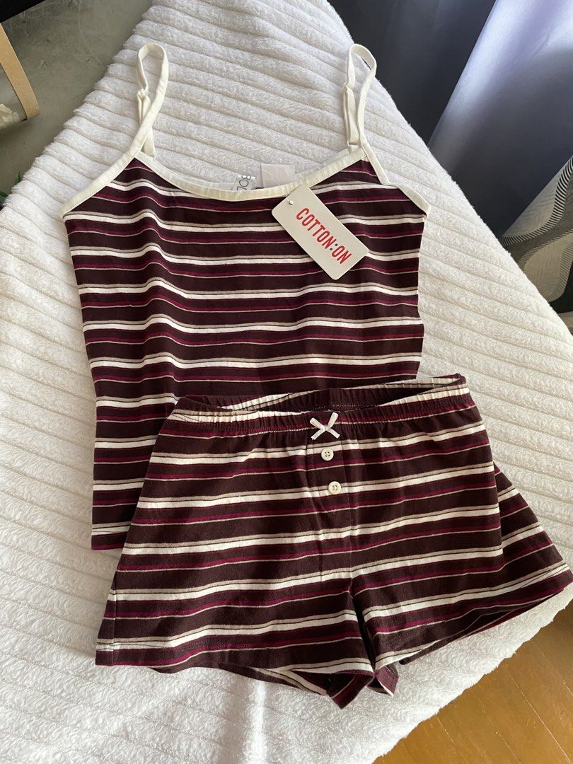 COTTON ON PJS SET (Category: Sets or Coordinates) located in Manila. Submitted by jennysantos_ (Listing ID 1459798833, Image 1). Description: .