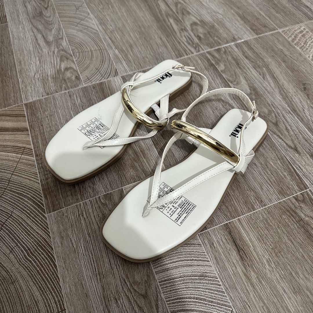 CREAM SUMMER FLATS (Category: Flats & Sandals) located in Makati City. Submitted by champ4gnemami (Listing ID 1459711063, Image 2). Description: Looks brand new!!.