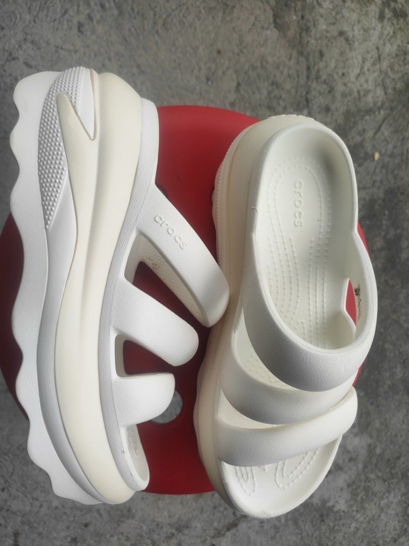 Crocs Mega Crush Triple Strap Sandal (Chalk White) - Size US W8 (Category: Sandals) located in Capas. Submitted by neggy1918 (Listing ID 1459899097, Image 3). Description: ₱1,500 (Original Price: ₱4,995) DESCRIPTION Selling my authentic Crocs Mega Crush Triple Strap Sandal in Chalk White! Worn twice only—essentially in like-new condition with clean footbeds and sturdy treads. High platform style that adds height without sacrificing comfort. Brand