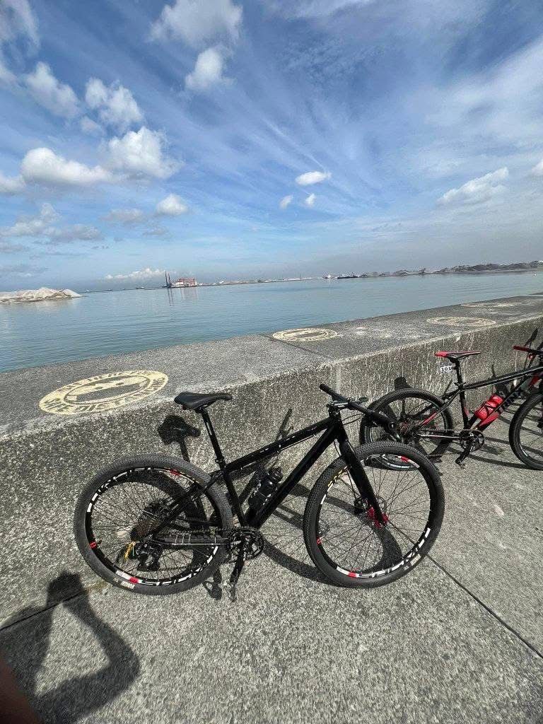 Custom Build Hardtail Mountain Bike - Fox Fork, Deore Groupset (Category: Bicycles) located in Caloocan City. Submitted by red.mmtz (Listing ID 1459704758, Image 2). Description: .
