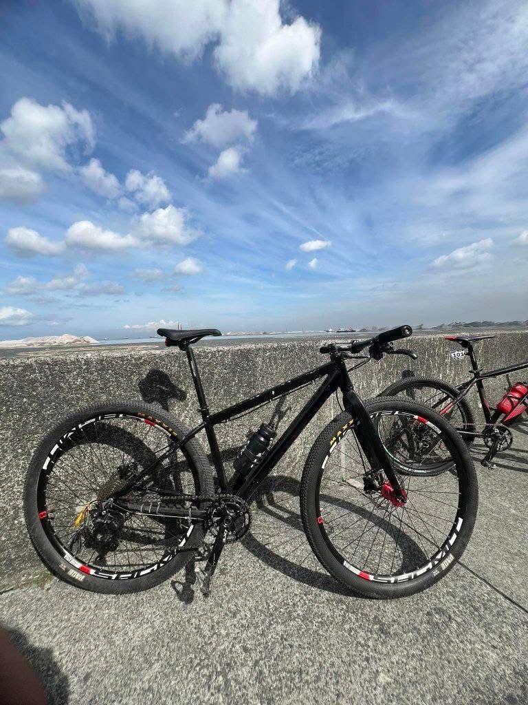 Custom Build Hardtail Mountain Bike - Fox Fork, Deore Groupset (Category: Bicycles) located in Caloocan City. Submitted by red.mmtz (Listing ID 1459704758, Image 1). Description: .
