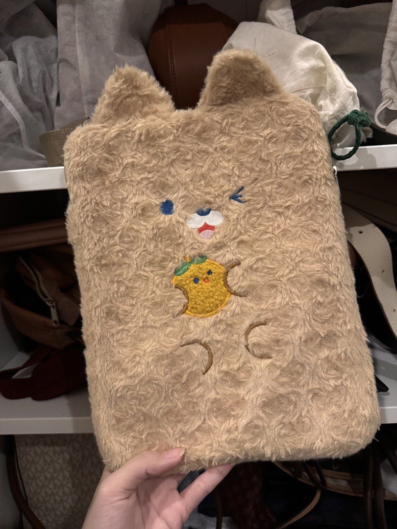 Cute Fluffy Ipad Sleeve (Category: Cases & Sleeves) located in Antipolo. Submitted by marian_ang (Listing ID 1459846633, Image 1). Description: I think i bought for 400 Fits 11 inch tablet .