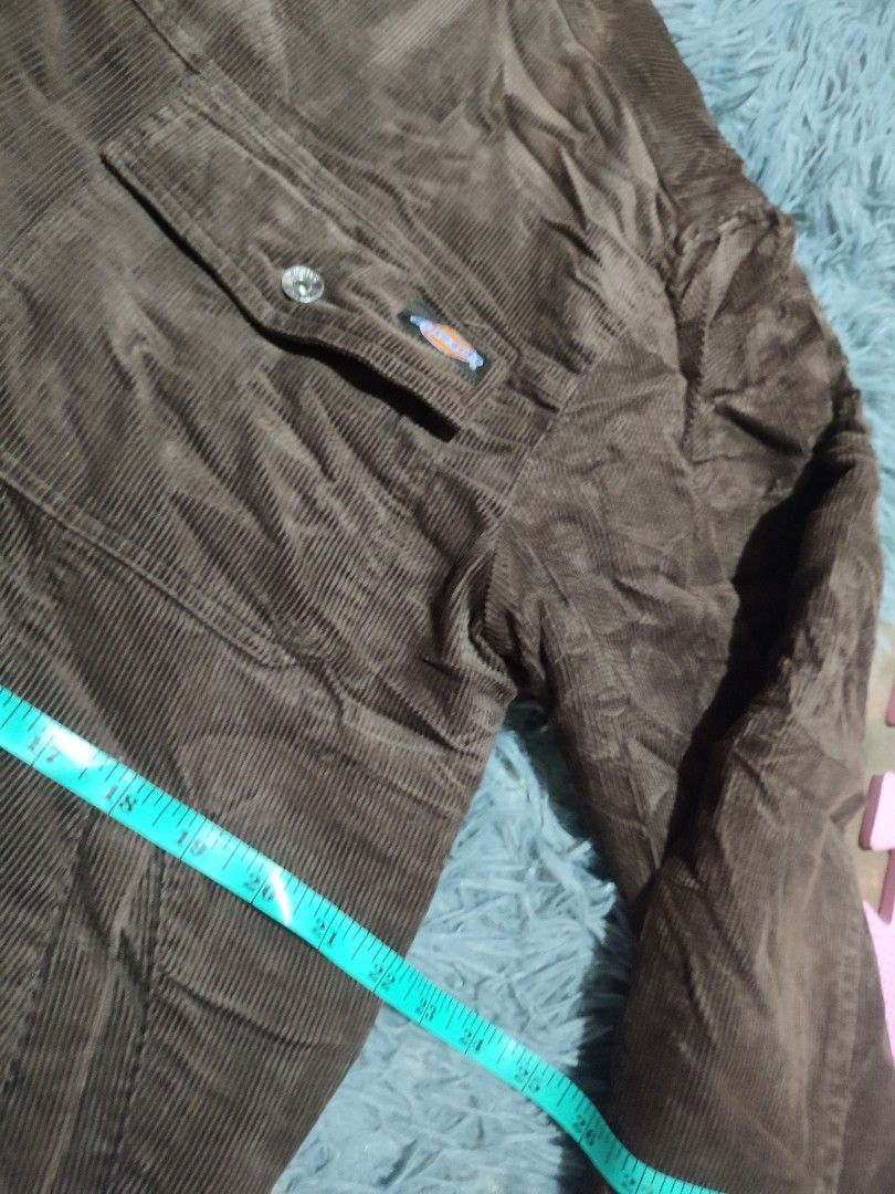 Dickies jacket (Category: Coats, Jackets and Outerwear) located in Batangas. Submitted by byahenipeanut (Listing ID 1459744475, Image 3). Description: excellent condition.