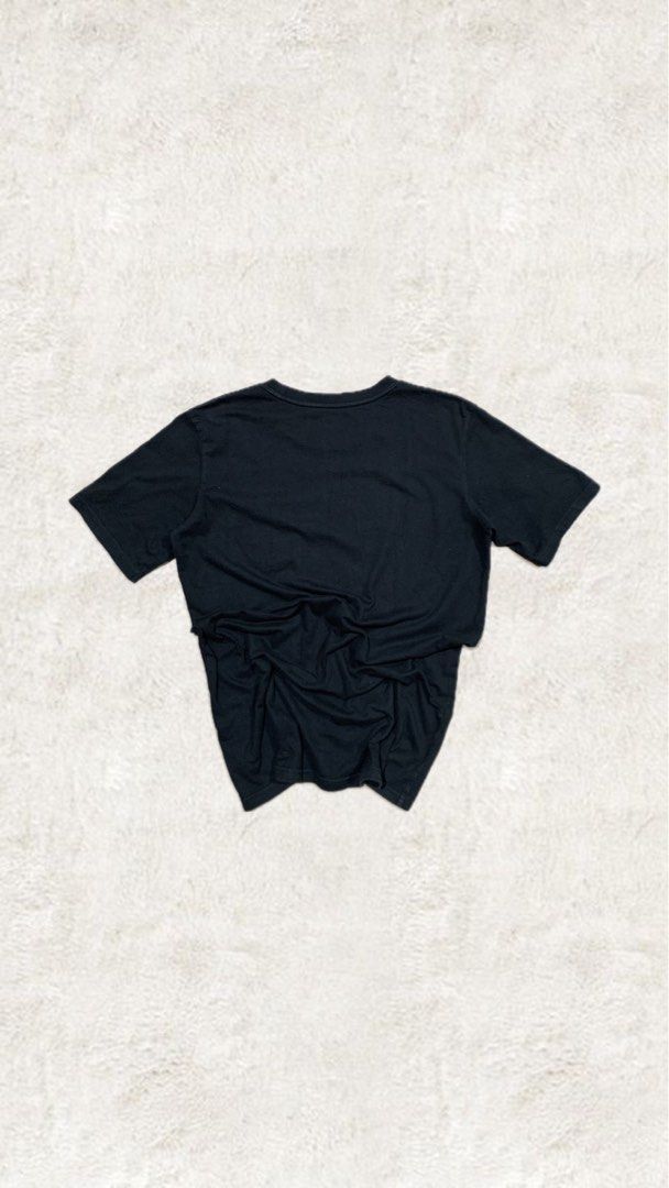 Dickies Pocket Tee (Category: Formal Shirts) located in Calamba. Submitted by thriftopia25 (Listing ID 1459846101, Image 2). Description: .