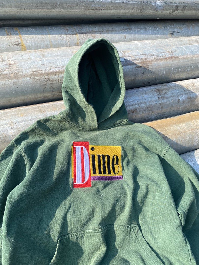 Dime Green Hoodie Size M (Category: Hoodies) located in Manila. Submitted by sepamorash53558 (Listing ID 1459690499, Image 2). Description: - Green Dime mtl skateboard hoodie - Classic Dime logo on chest - Front kangaroo pocket - Size M - Ideal for casual wear.