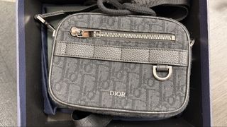 （分類：）位於 。 由 mmmxccc 提交（商品編號 1459721657，圖片 1）。簡介： 。