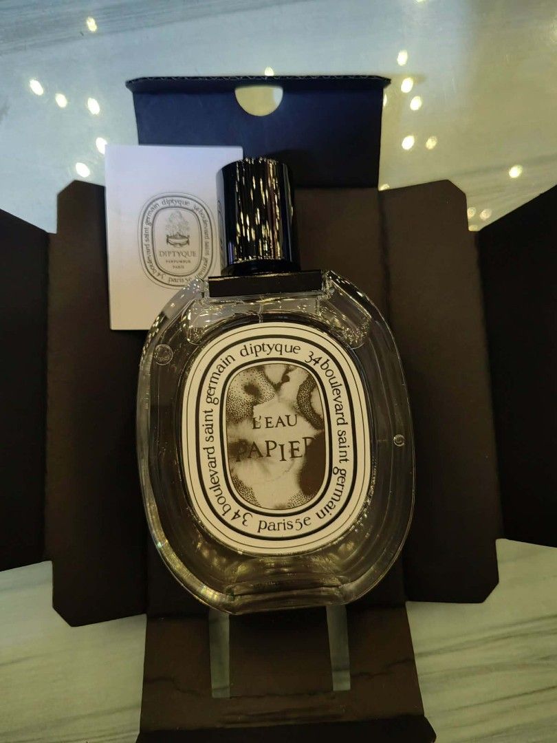 Diptyque L'Eau Papier & Orphéon Eau de Parfum Set (Category: Fragrance & Deodorants) located in Manila. Submitted by makil.shop (Listing ID 1459854788, Image 1). Description: - Diptyque Perfume Set - Includes L'Eau Papier and Orphéon fragrances - Both bottles are full and unused - Comes in original Diptyque packaging - Ideal for gifting or adding to your personal collection - Limited availability - don't miss out!.