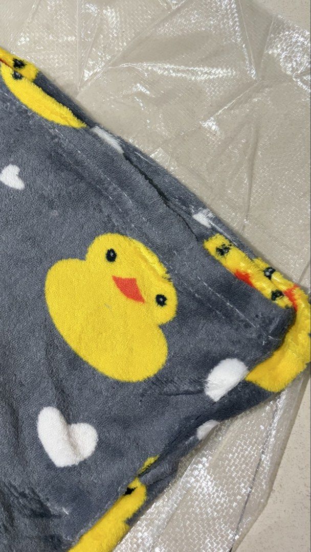 Duck Fur blanket (Category: Bedding & Towels) located in Manila. Submitted by grandpenguin.28586f (Listing ID 1459785842, Image 2). Description: Premium Quality Double to king size (Last 2pcs) Brand New.