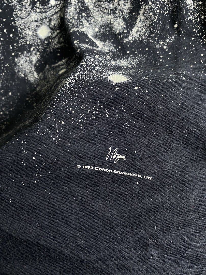 Einstein Glow in the Dark (Category: Tshirts & Polo Shirts ) located in Pasig City. Submitted by lumangkamisa (Listing ID 1459839179, Image 3). Description: Large.