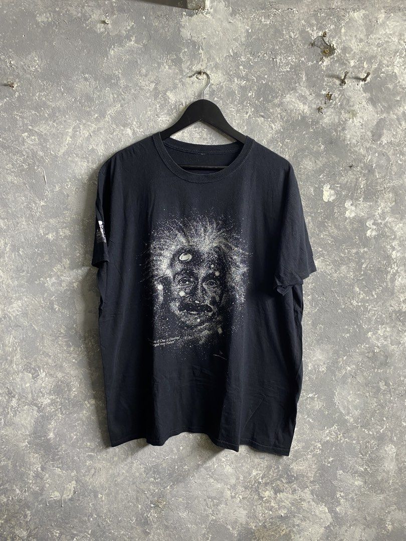Einstein Glow in the Dark (Category: Tshirts & Polo Shirts ) located in Pasig City. Submitted by lumangkamisa (Listing ID 1459839179, Image 1). Description: Large.