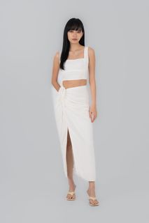 (Category: ) located in . Submitted by obsessedwithshopping (Listing ID 1459889458, Image 1). Description: .