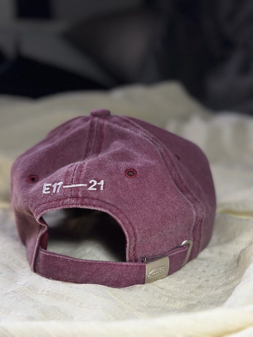 Emis Cap (Category: Caps & Hats) located in Porac. Submitted by poimd_ (Listing ID 1459722797, Image 2). Description: emis cap not guaranteed orig.