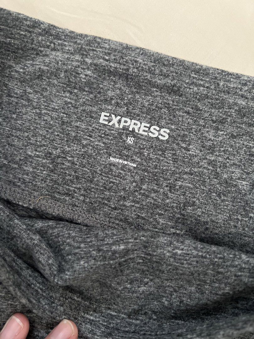 Express Grey Heathered Leggings XS (Category: Activewear) located in Pasig City. Submitted by crybaby666 (Listing ID 1459759312, Image 2). Description: - Brand: Express - Color: Grey Heathered - Size: XS - Made in: Vietnam - Features: Comfortable, versatile for everyday wear or workouts, simple design, easy to pair with any top..