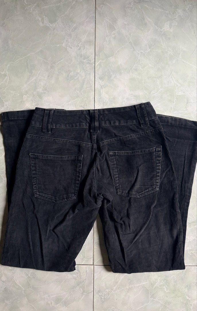 Faded Black Corduroy Flare Pants (Category: Other Bottoms) located in General Santos City (Dadiangas). Submitted by ssssshhhhhhhhh (Listing ID 1459798604, Image 3). Description: - Black corduroy pants - Flare leg style - Button and zip front closure - Two back pockets - Nice fabric texture - Ideal for casual outfits - Size: 27.