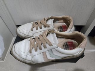 由 ching7417 (刊登 ID 1459750946，圖片 1) 提交，位於 的 (類別：)，說明：。