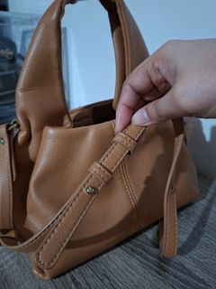 (Category: ) located in . Submitted by closetbydey (Listing ID 1459799762, Image 1). Description: .