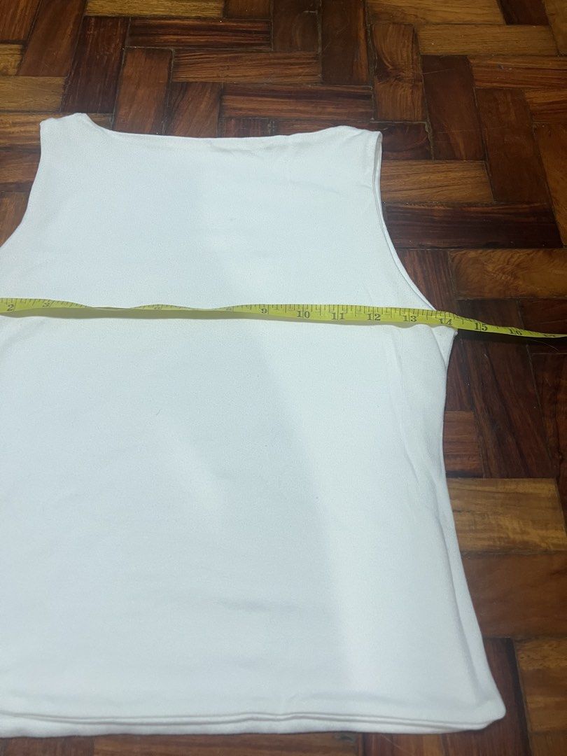 Fhilar Boatneck Top Medium (Category: Others Tops) located in Quezon City. Submitted by chloe_declutter (Listing ID 1459762359, Image 2). Description: Open to pickup/j&t delivery Cubao QC location Still available 9/26 Code: Teal Box.