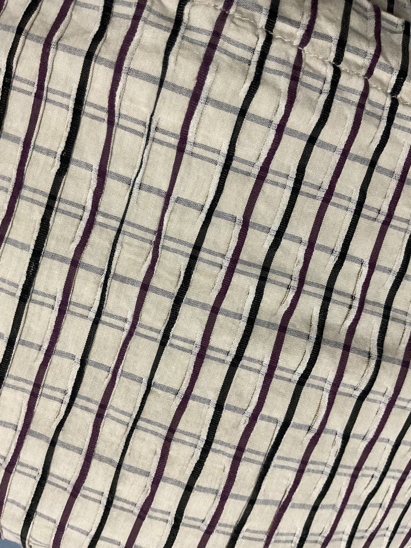 Folded&Hung Women’s Checkered Shorts (Category: Shorts) located in Manila. Submitted by ilovecheesyramen (Listing ID 1459832001, Image 3). Description: 🪩 high-waisted! perfect for summer 🪩 rfs: decluttering 🪩 size 26 .