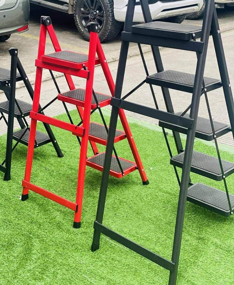 Folding ladder (Category: Ladders & Steps) located in Manila. Submitted by haideshop (Listing ID 1459807018, Image 2). Description: .