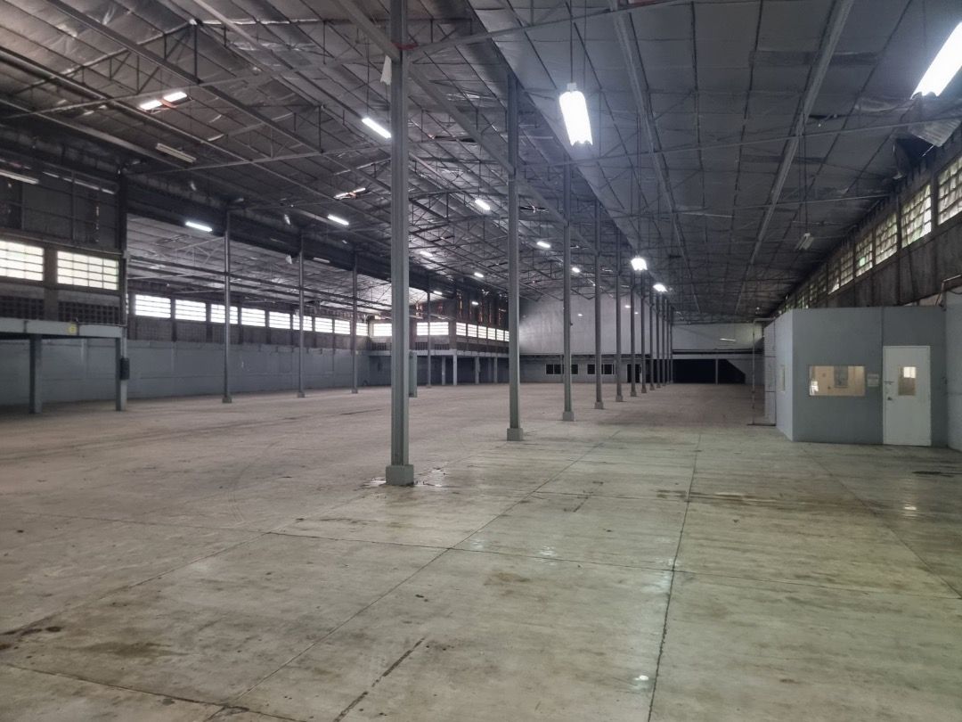 For Lease Warehouse Pasig City (Category: Commercial) located in Quezon City. Submitted by zobelle88properties (Listing ID 1459776139, Image 2). Description: 🐲 For Lease Warehouse Pasig City 🪴 FA 6k sqm coverd 💰Rental Rate: 300/sqm For inquiries and site viewing: Please contact Lysa – EA of Belle Calina PRC REB No. 014496 0917 828 0819.