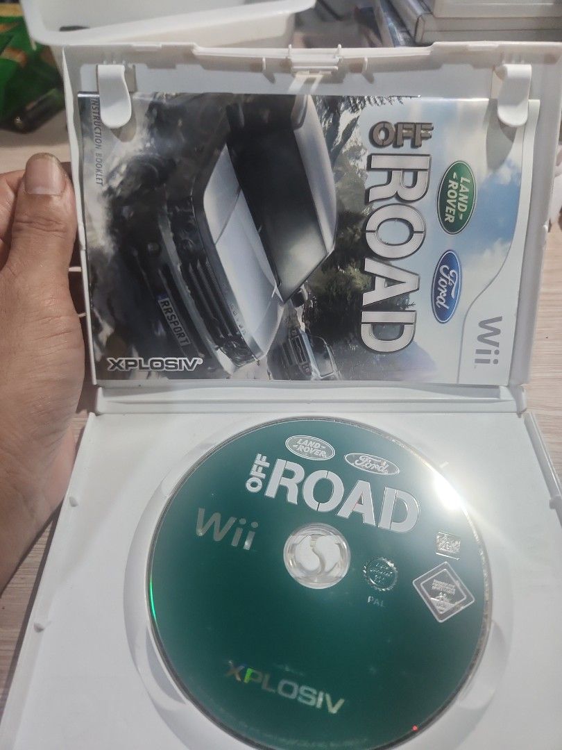 Ford Racing Off Road Wii (pal) (Category: Nintendo) located in Quezon City. Submitted by gwift (Listing ID 1459791263, Image 3). Description: - Race powerful 4x4s, trucks, and concept vehicles. - Conquer desert, water, and ice tracks. - Features 18 officially licensed Land Rover and Ford vehicles. - Includes 24 detailed tracks. - Enjoy realistic damage and a high-speed racing experience. - Supports Wii Remote Steering. -selling based on current U