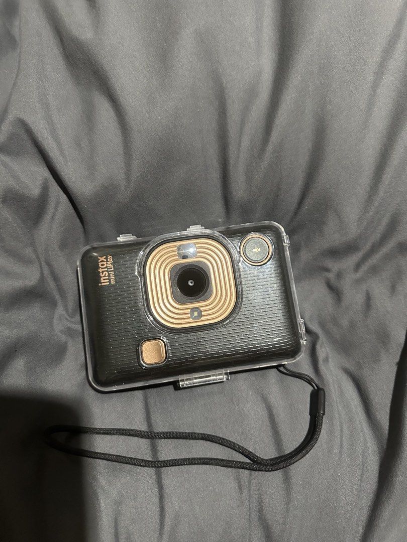 Fujifilm Instax LiPlay Mini (Category: Cameras) located in Las Pinas. Submitted by mysssabado46019 (Listing ID 1459822923, Image 1). Description: - Hybrid Digital - Sound recording feature - Smartphone printer mode - Remote Shooting - Comes with box and clear case Rfs: Switch to Mini Evo 📷 Loc: Imus Cavite Can do shipping via LBC / Lalamove.