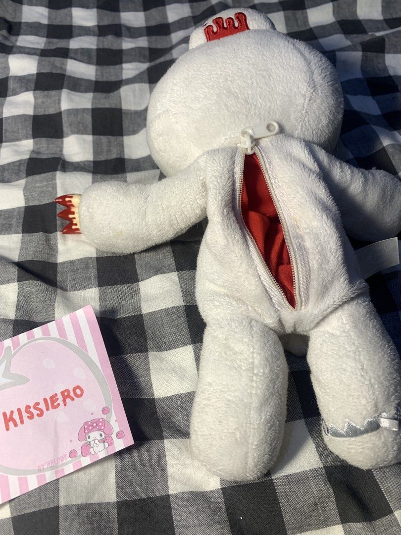 Gloomy Bear Pouch (Category: Purses & Pouches) located in General Trias. Submitted by kissiero (Listing ID 1459840409, Image 3). Description: — Used / pre-loved — Has been displayed on a shelf for some time — May have some dust due to being on display — Still well-kept and in good condition ᯓ★ rfs: need funds for school ᯓ★ mop: GCash only ᯓ★ mod: Lalamove / LBC If interested, I can send more pictures and videos! Just message me. 💌.
