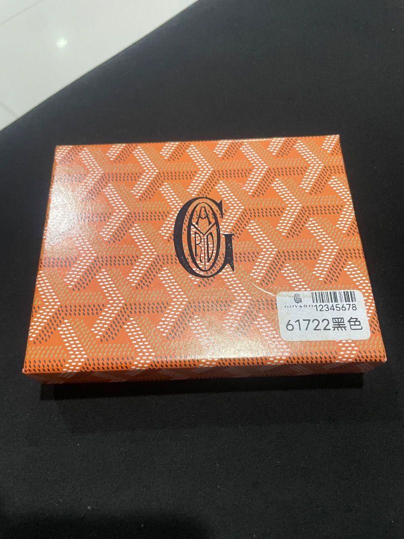 Goyard Wallet (Category: Luxury Bags & Wallets) located in Caloocan City. Submitted by macck.rsl (Listing ID 1459818389, Image 3). Description: .