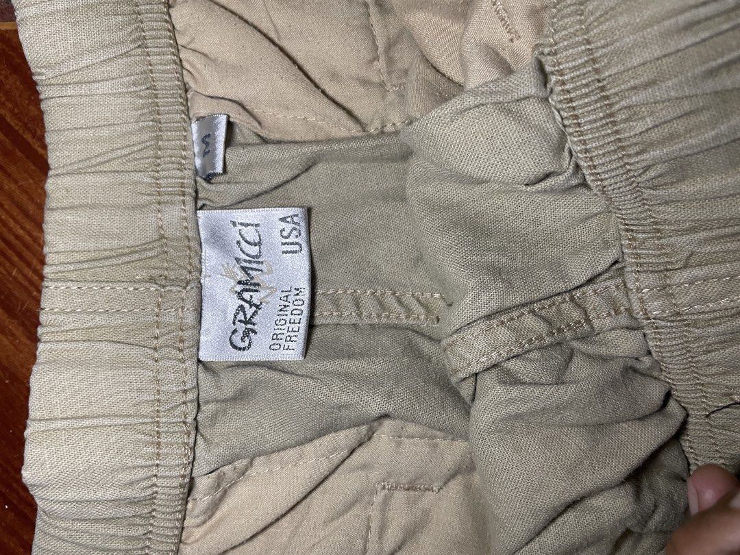 Gramicci (Category: Joggers) located in Makati City. Submitted by gemsonatrash (Listing ID 1459788867, Image 3). Description: Size 33-34 Excellent Length 34.5 .