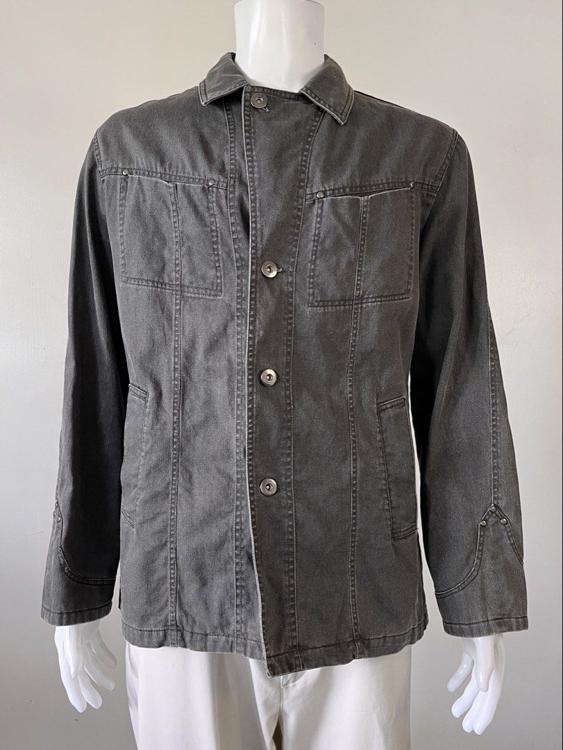 Gray Denim Jacket (Category: Coats, Jackets and Outerwear) located in Laoag. Submitted by revybe (Listing ID 1459722375, Image 2). Description: W:22 L:28.5 Condition: 10/10 swipe to see details Mine - P900 Color may vary due to the lighting in photographs As all of these things are preloved, please limit your expectations and be a responsible buyer.