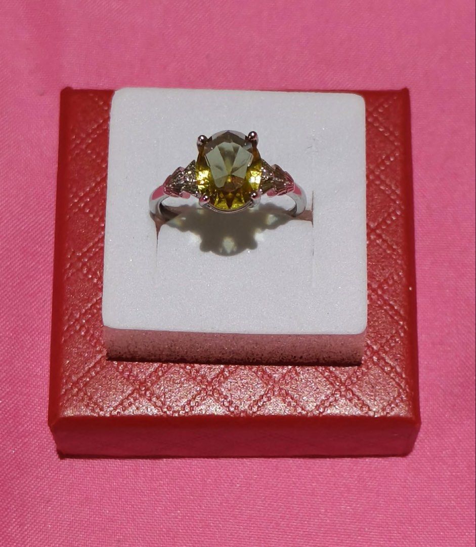 Green Tourmline silver plated (Category: Other Accessories) located in Orani. Submitted by kr_bowtique (Listing ID 1459791057, Image 1). Description: .